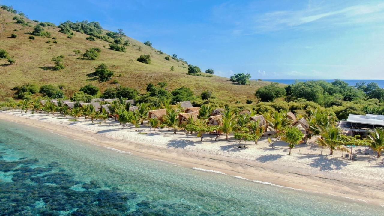Le Pirate Island - Adults Only Hotel Labuan Bajo Exterior photo