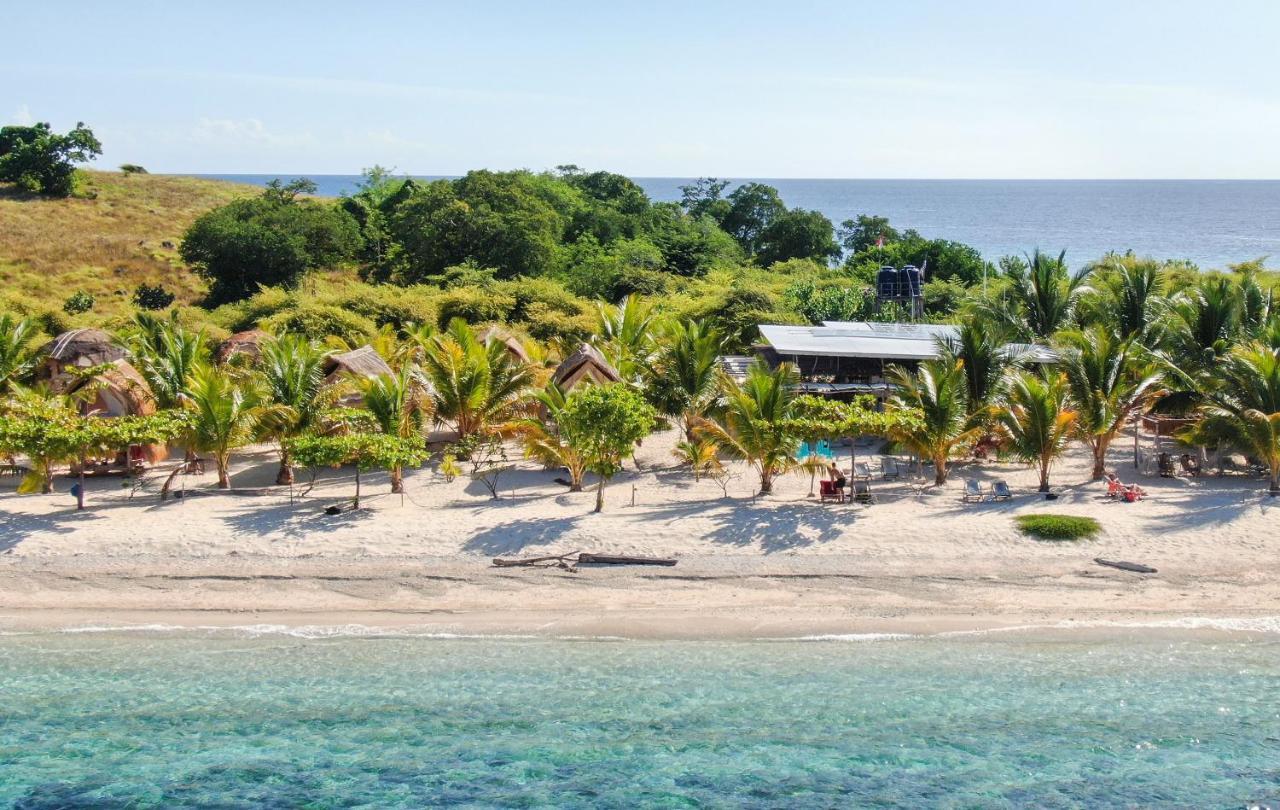 Le Pirate Island - Adults Only Hotel Labuan Bajo Exterior photo