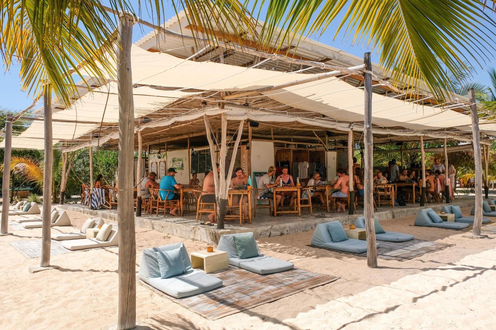 Le Pirate Island - Adults Only Hotel Labuan Bajo Exterior photo