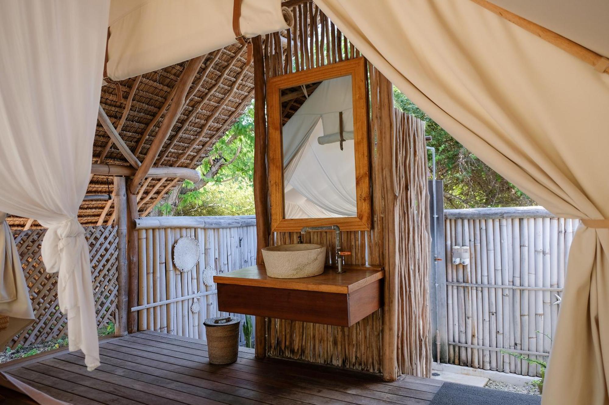 Le Pirate Island - Adults Only Hotel Labuan Bajo Room photo