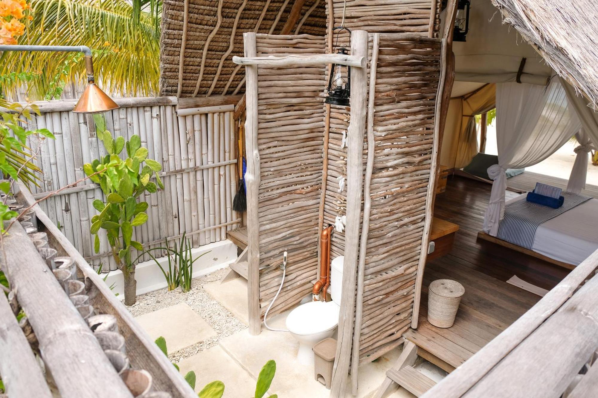 Le Pirate Island - Adults Only Hotel Labuan Bajo Room photo
